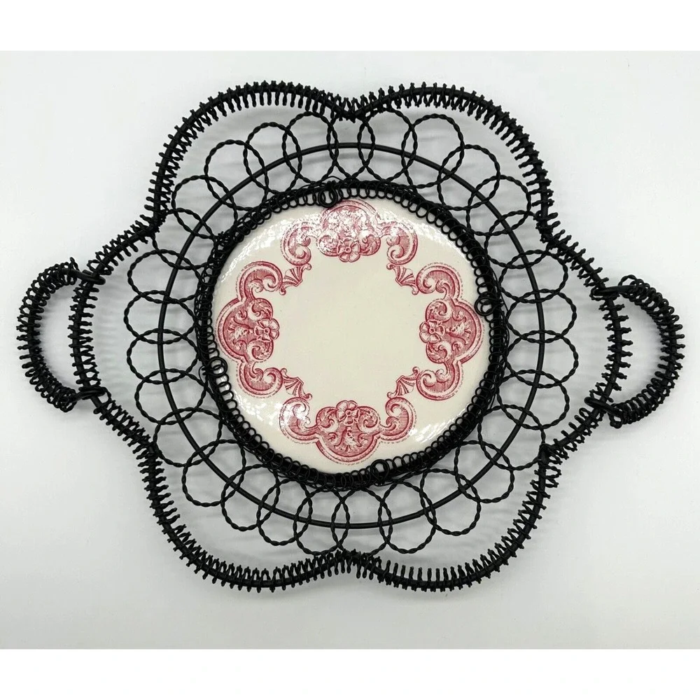 Vtg French English Cottage Ceramic Plate & Black Wire Basket‎ Red White Antique?